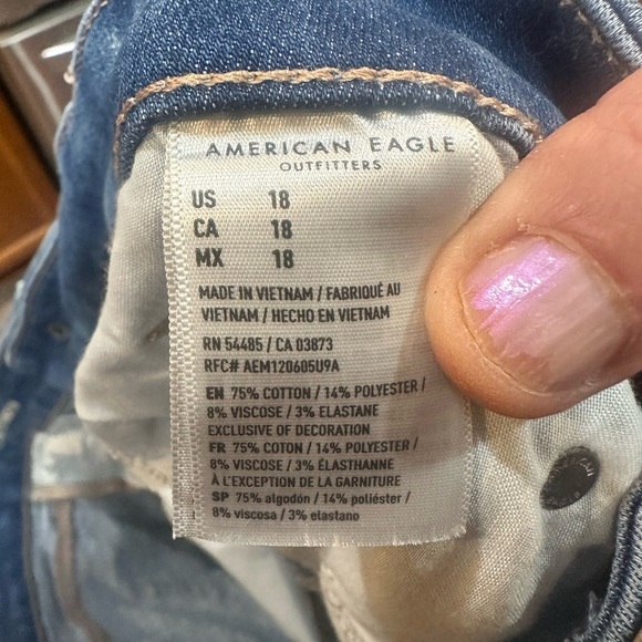 American Eagle Outfitters Women's Distressed Blue Jean Shorts button fly - Picture 6 of 8